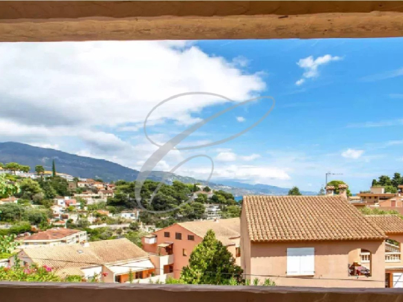 ROQUEBRUNE CAP MARTIN – NEW VILLA