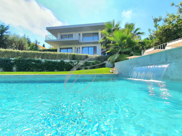 ROQUEBRUNE CAP MARTIN – VILLA NEUVE