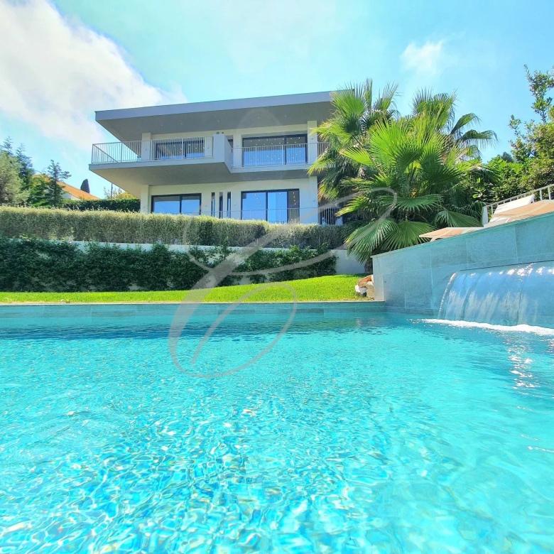 d4189970dbba21cb9cffdd4e309ffd6c_f294ab9d1f_1920-original | Propriétés De Charme ROQUEBRUNE CAP MARTIN – VILLA NEUVE