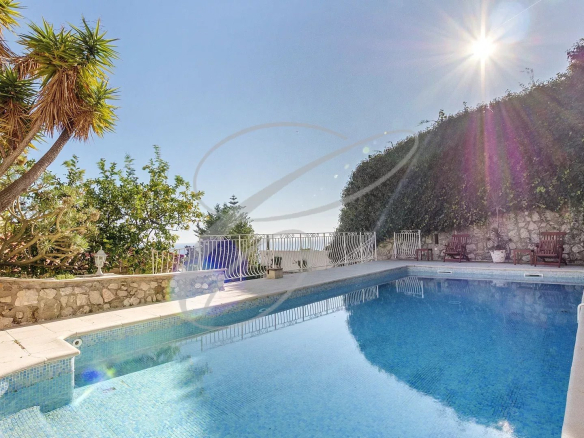 ROQUEBRUNE CAP MARTIN – VILLA
