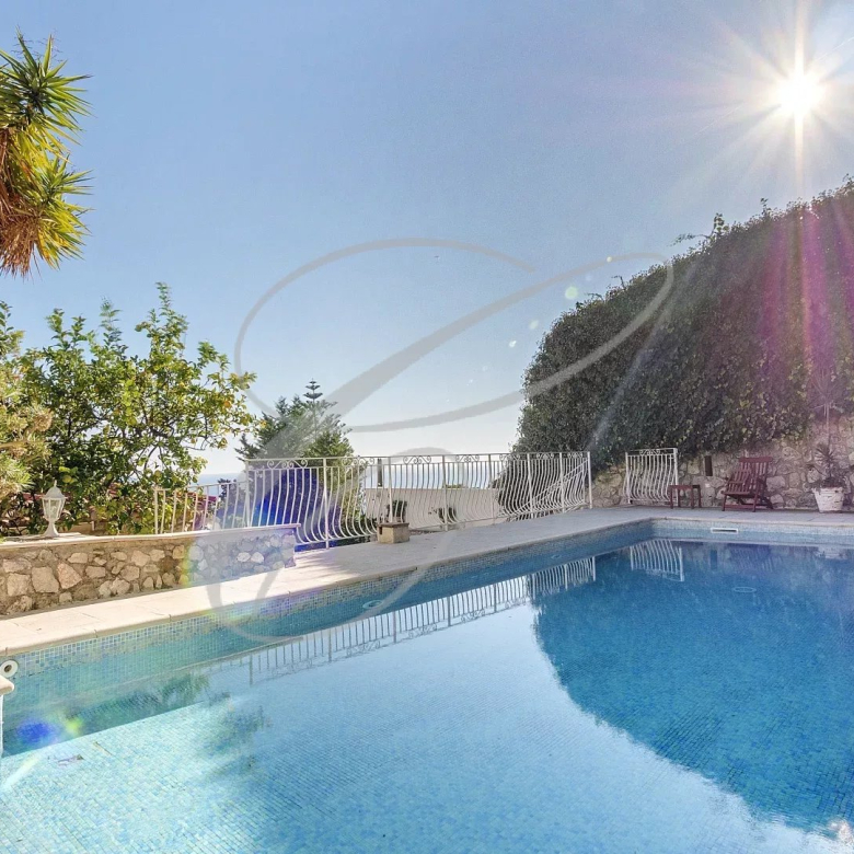 ROQUEBRUNE CAP MARTIN – BASTIDE