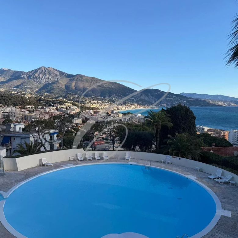 ROQUEBRUNE CAP MARTIN – PENTHOUSE