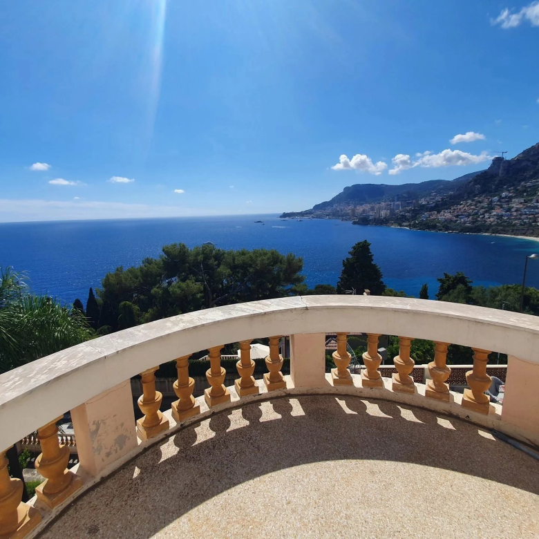 CAP MARTIN – VILLA