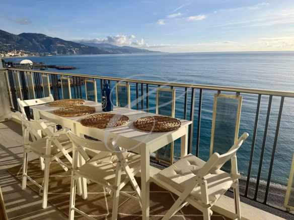ROQUEBRUNE CAP MARTIN – PENTHOUSE