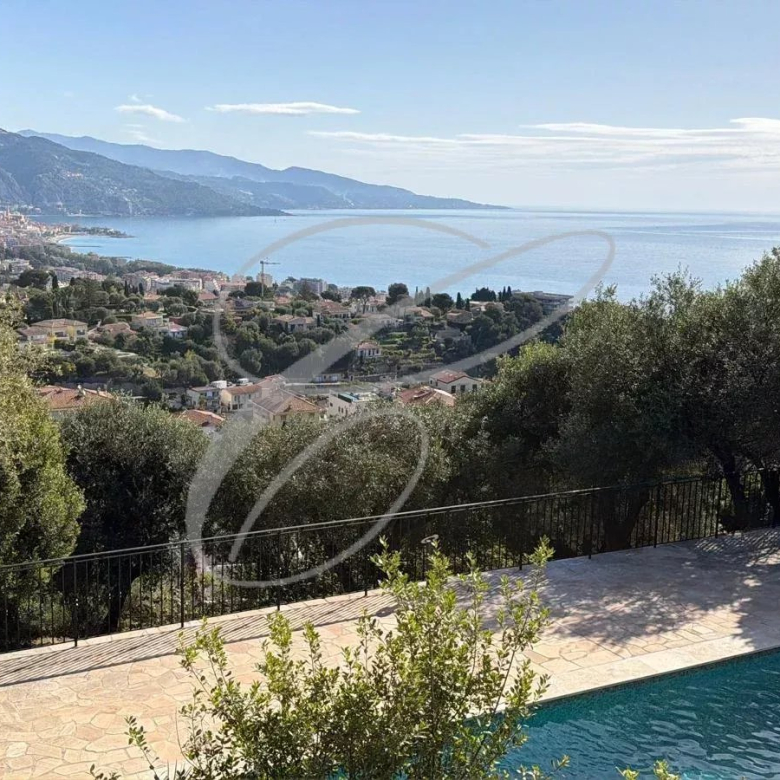 ROQUEBRUNE CAP MARTIN – LUXURIOUS NEW VILLA
