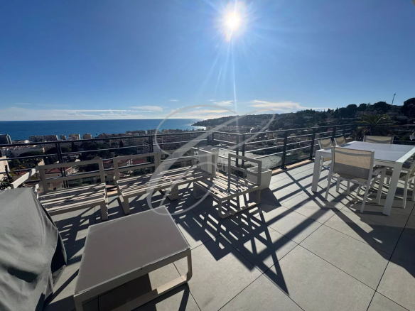 ROQUEBRUNE CAP MARTIN – PENTHOUSE 3 PIECES