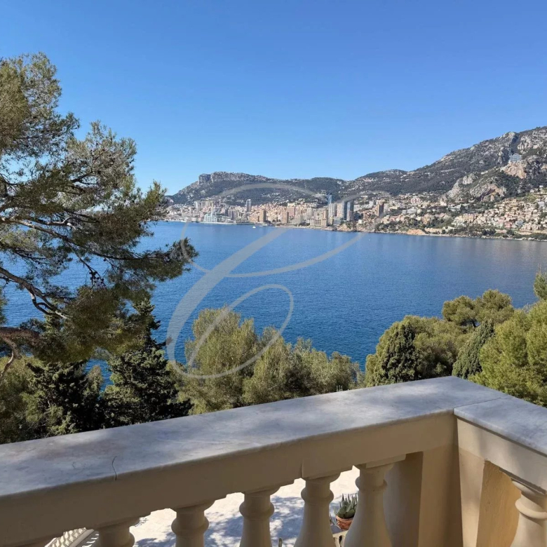 VILLA D’EXCEPTION AUX PORTES DE MONACO