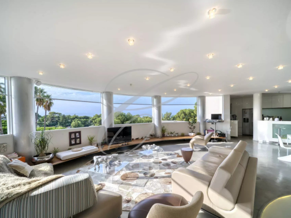 ROQUEBRUNE CAP MARTIN – 5 PIECES