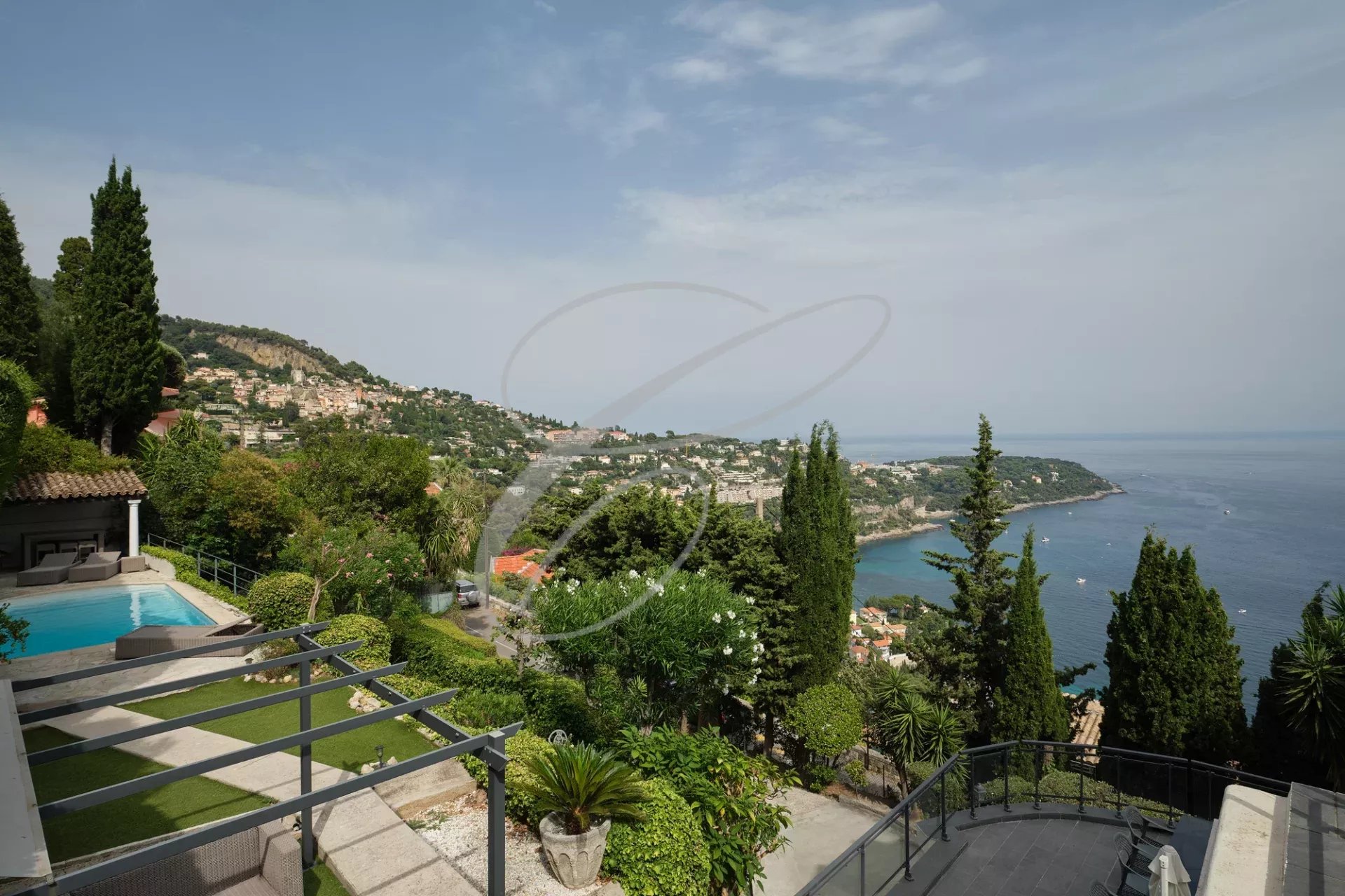 Villa with sea view in Roquebrune-Cap-Martin Panoramic sea view from a villa with swimming pool in Roquebrune-Cap-Martin.