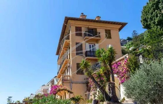 Belle Époque style building in Roquebrune-Cap-Martin with garden and sea view.