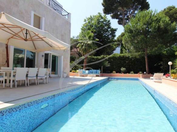 CAP MARTIN – VILLA