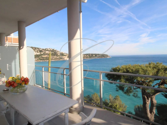 ROQUEBRUNE CAP MARTIN – 3 PIECES