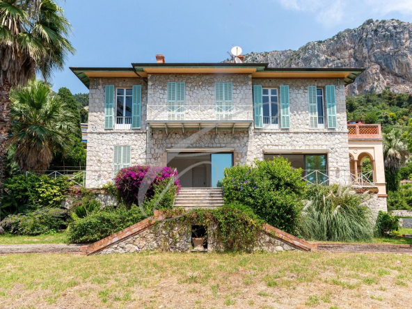 MENTON GARAVAN – PROPRIETE