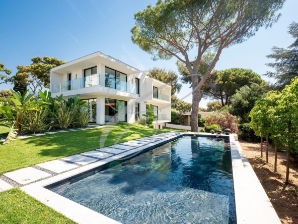 EXCLUSIVITE CAP MARTIN – VILLA NEUVE