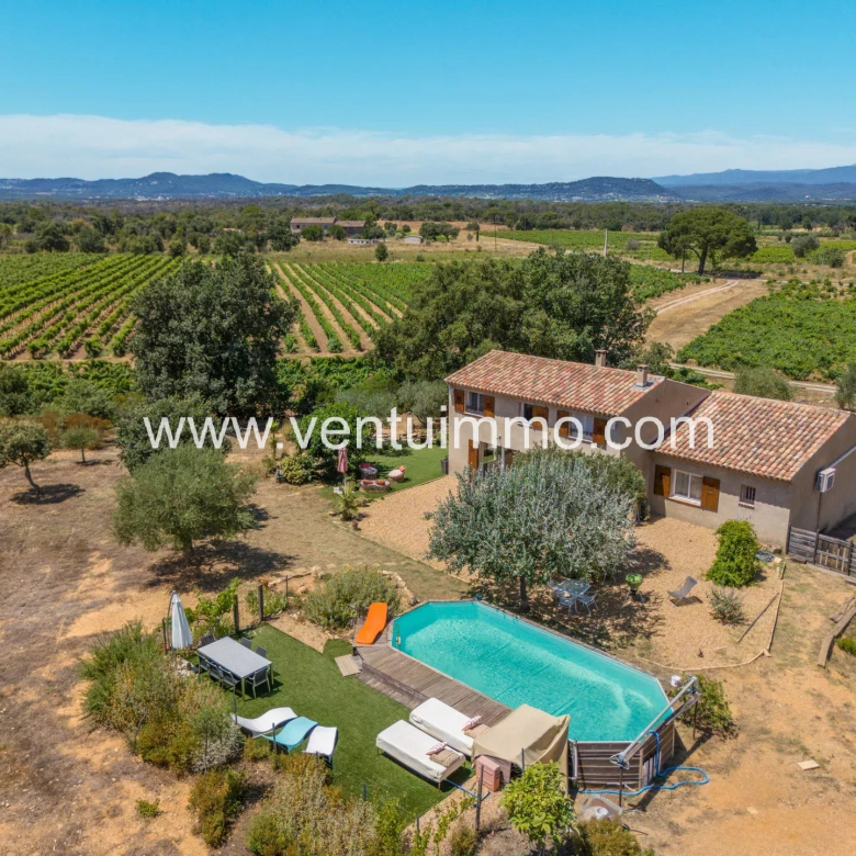 Deux villas jumelées et piscine privée chacune à Fréjus