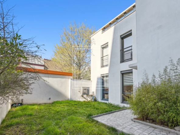 Maison 163m2 avec extérieur, Boulogne.