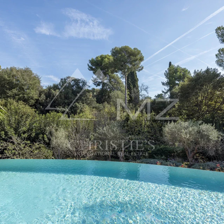 Cannes Californie – Majestic modern Provençal bastide with a prestigious address