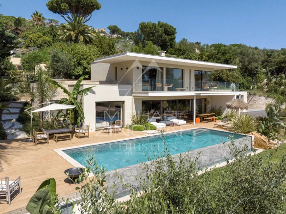 Le Cannet – Villa Contemporaine avec Vue Mer et Estérel