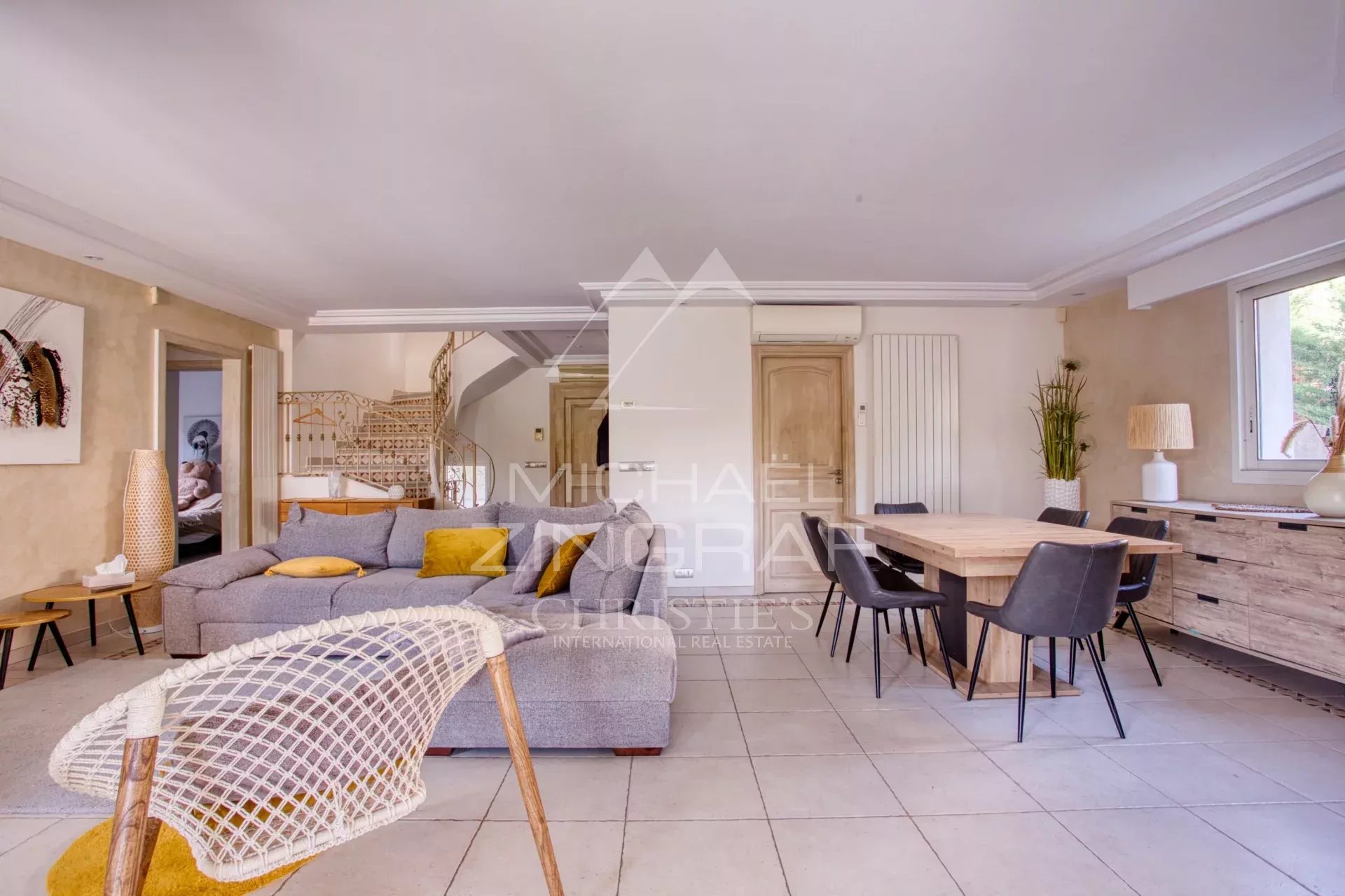 3030b6c41fd7011e6a13f01dc25b7bb7_97a7ab0f6b_1920-original