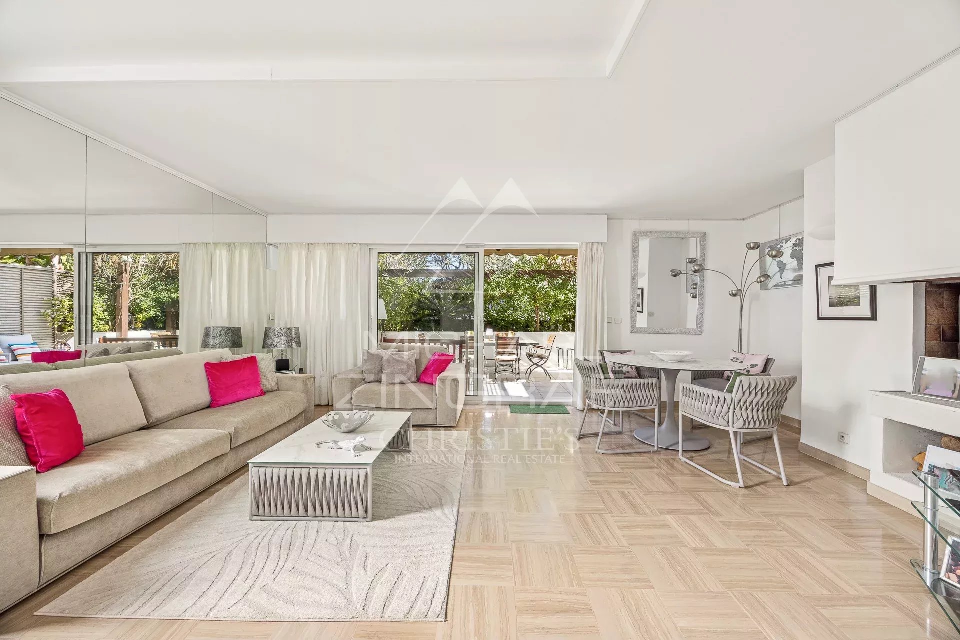 bfffdfb465583aae2a7df5793a4e0f83_962011db9c_1920-original