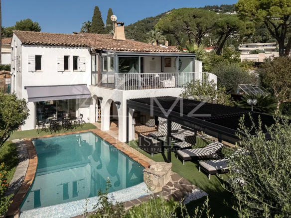 Cannes – Californie – Belle villa familiale