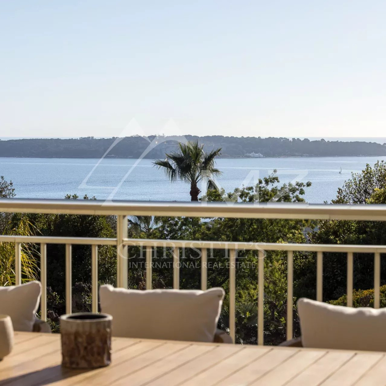 CANNES 10mn du centre ville