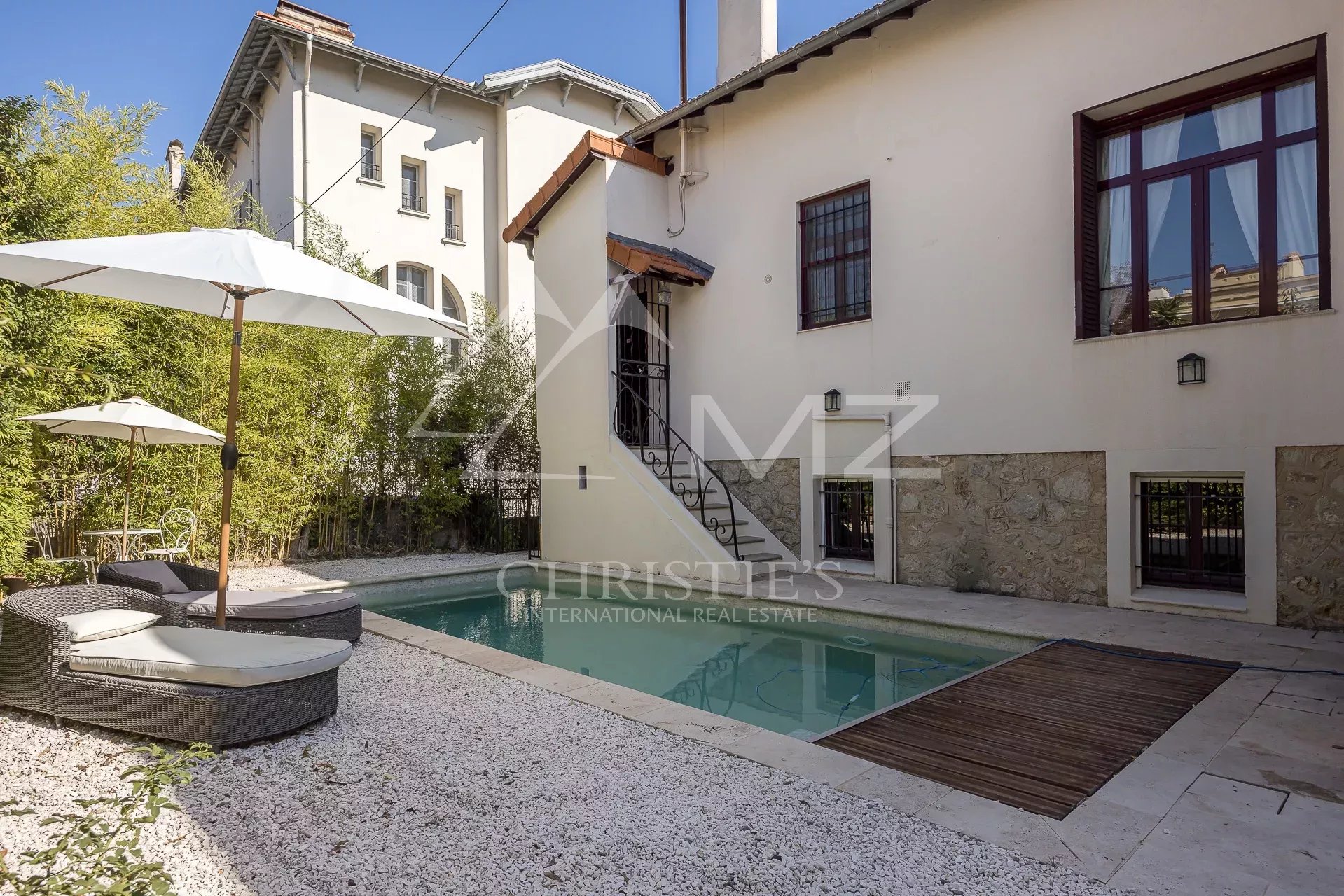 286120b6591dcbb1d7bf223414dc6b37_77d27ae0a7_1919-original