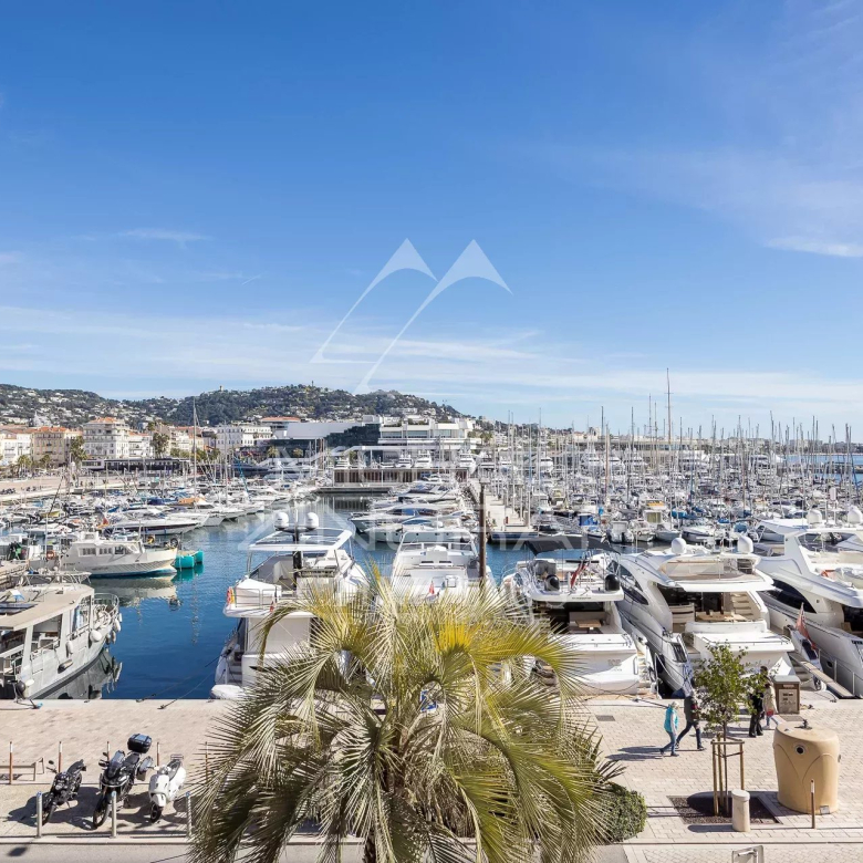 Maison familiale de 200 m² – 9 pièces – Jardin et terrasses – Noirmoutier-en-l?Île