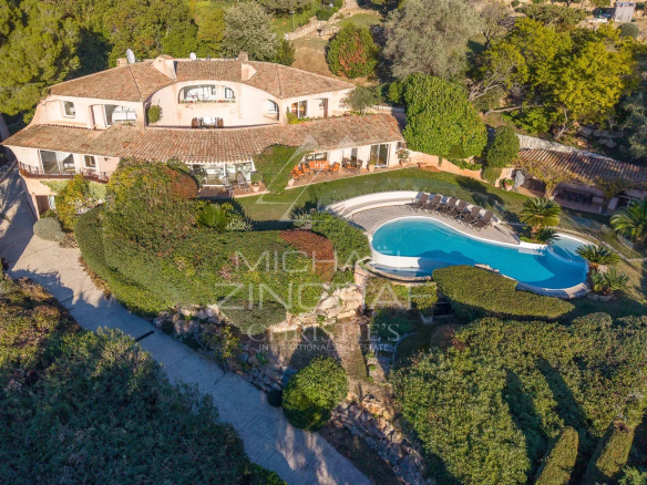 EXCLUSIVITÉ – Hauteurs de Cannes – vue mer et Estérel