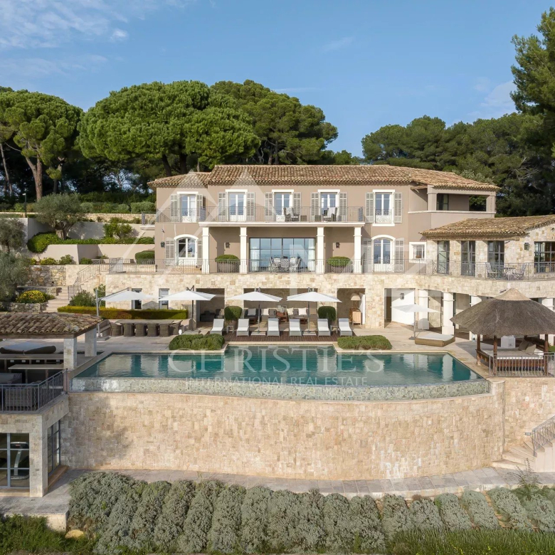 GOLFE JUAN – PROCHE CANNES – VUE MER PANORAMIQUE