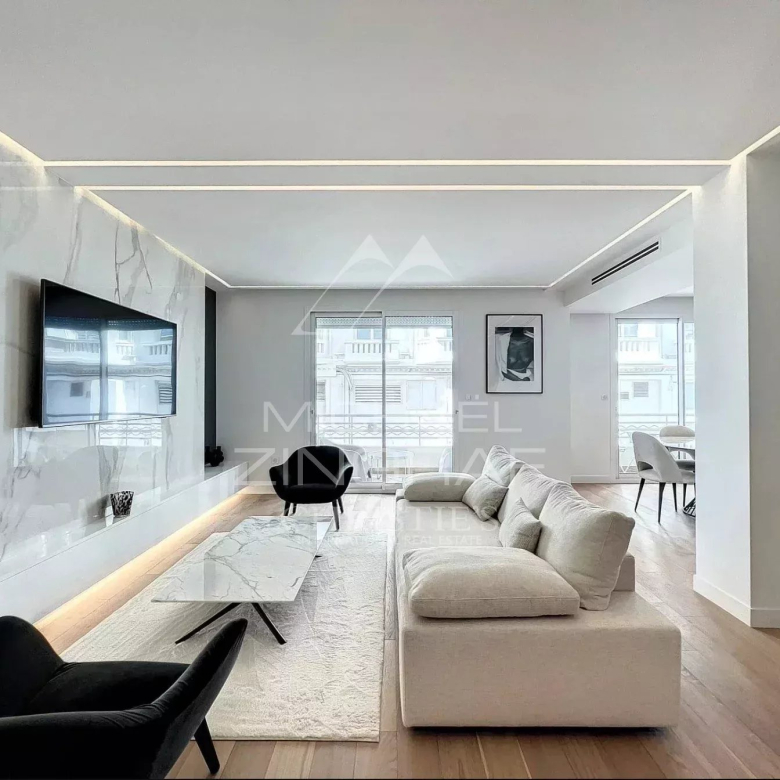 Antibes – Villa – Domaine fermé