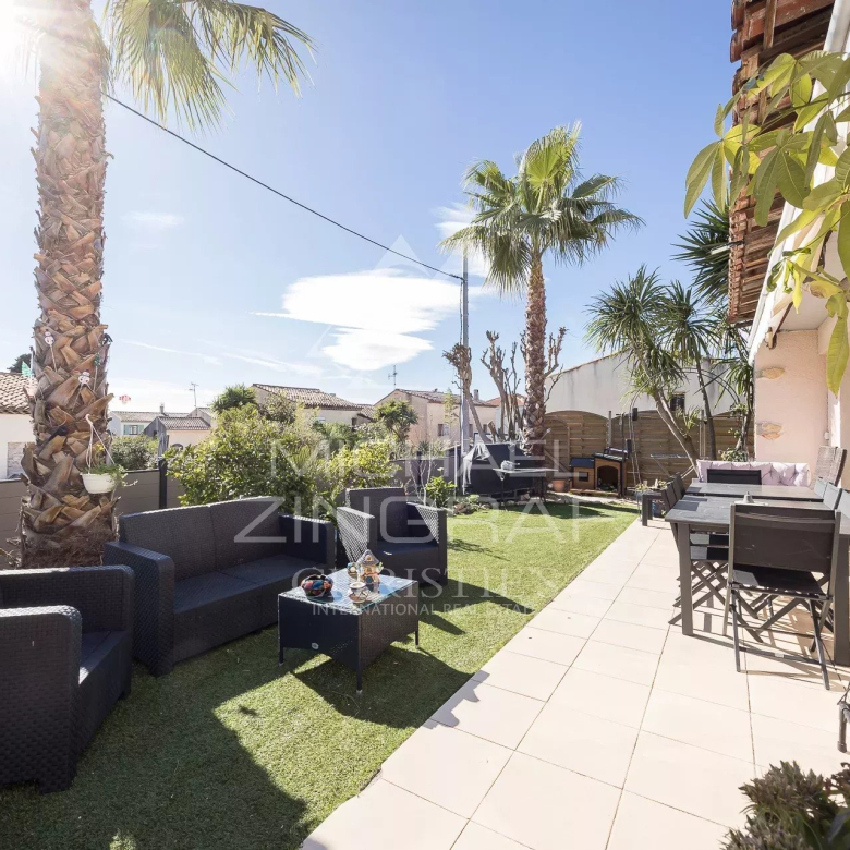 Cannes Californie – Gated community – Panoramic sea view