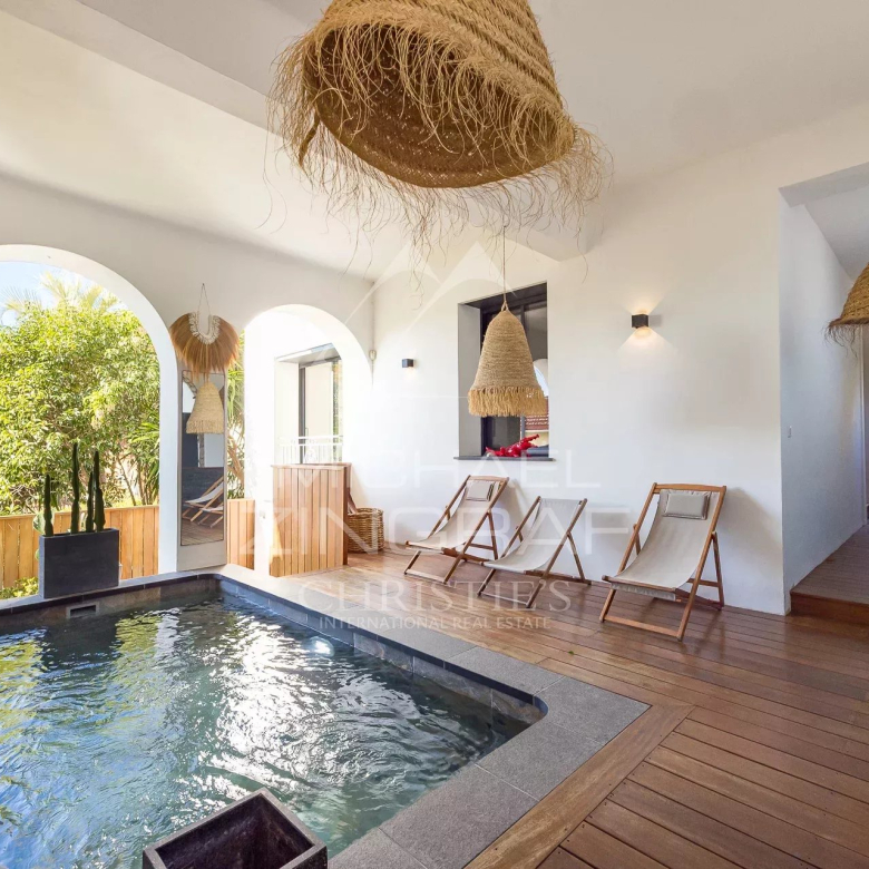 Appartement T4 Traversant au Cœur de Cannes