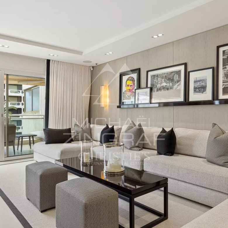 2-bedroom apartment – ​​Cannes Centre