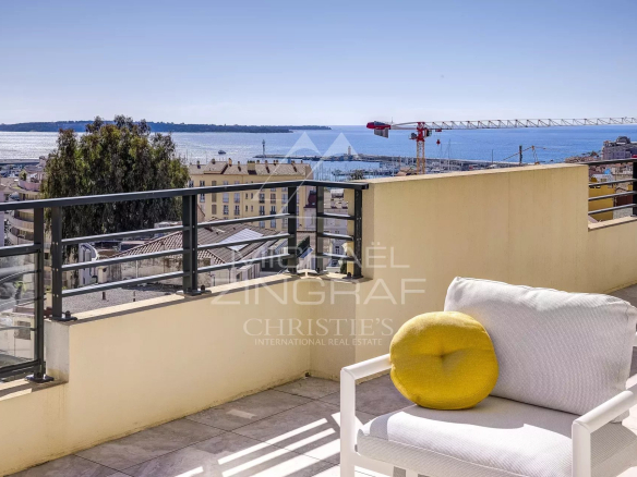 Cannes – Near city centre – Penthouse 172 m²