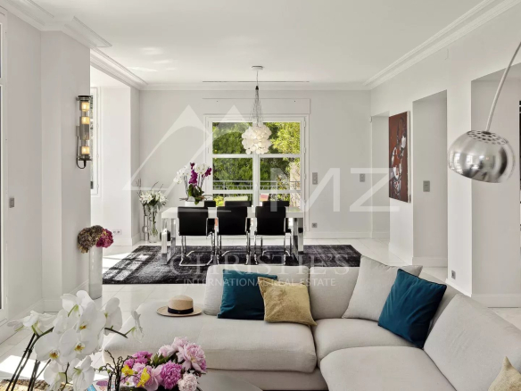 Interior of a contemporary villa with a bright living room and modern decor.