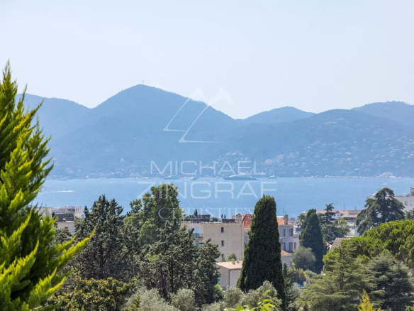 Unobstructed view of the sea and the Esterel massif from a property in Cannes.