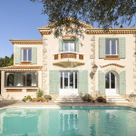 Juan les Pins – Villa Art déco – A pied des plages