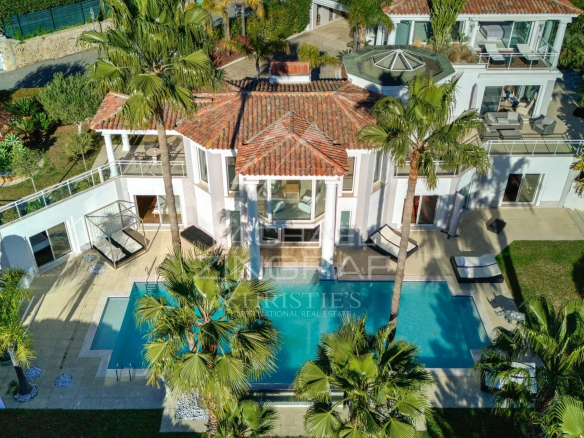 Cannes Eden – Propriété florentine familiale – Vue mer panoramique