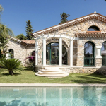 Proche Cannes – Juan-les-Pins – Villa rénovée de plain-pied