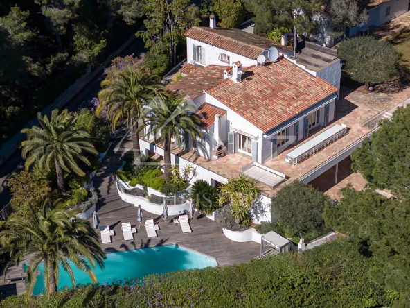 Hauteurs de Cannes – Vue panoramique mer et Estérel