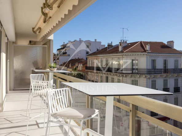BEL APPARTEMENT 3 PIECES TERRASSE.