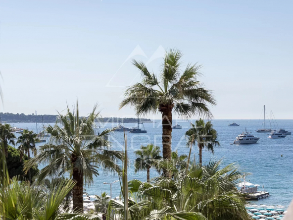 Cannes Croisette – Mondrian – 3 pièces avec vue Mer
