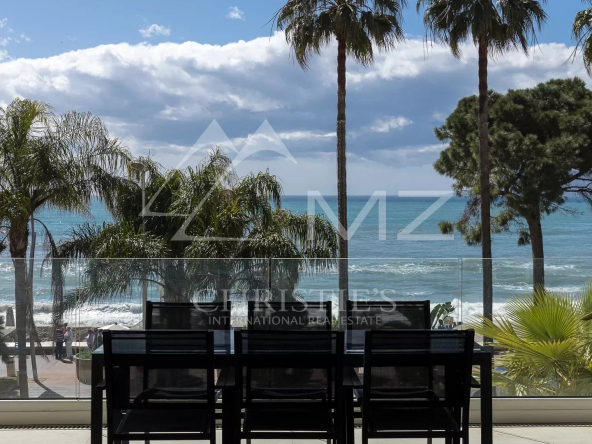 Cannes – Croisette – Appartement vue mer panoramique