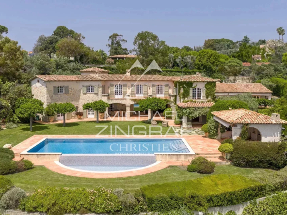 Cannes – Rare – Propriété de Charme avec Vue Panoramique Mer
