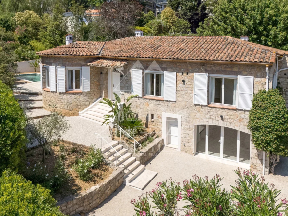 Le Cannet Europe – Charme Contemporain proche de Cannes