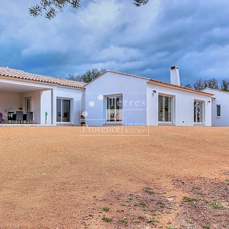 Exceptional property with gîtes for sale in Baudinard-sur-Verdon