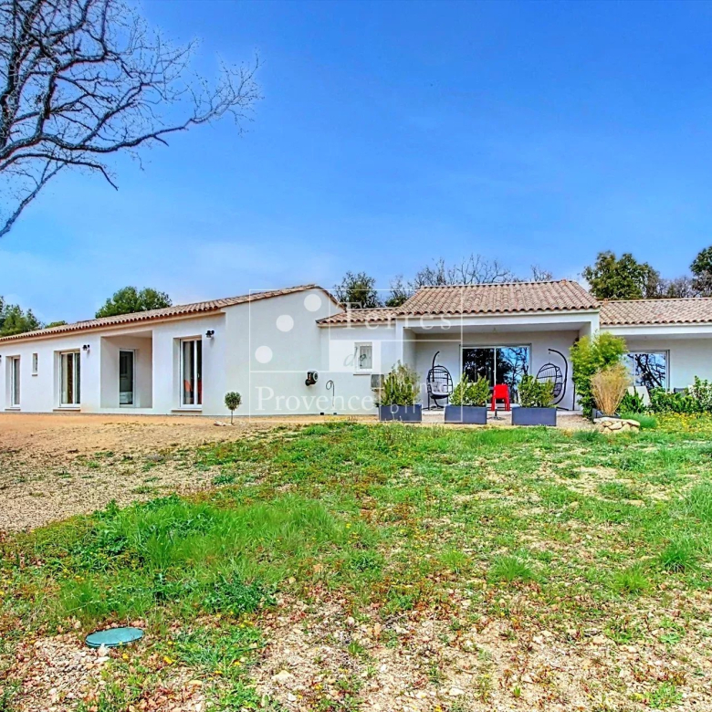 Exceptional property with gîtes for sale in Baudinard-sur-Verdon