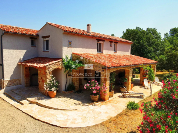 Charming house in Aups, in the heart of Provencal nature