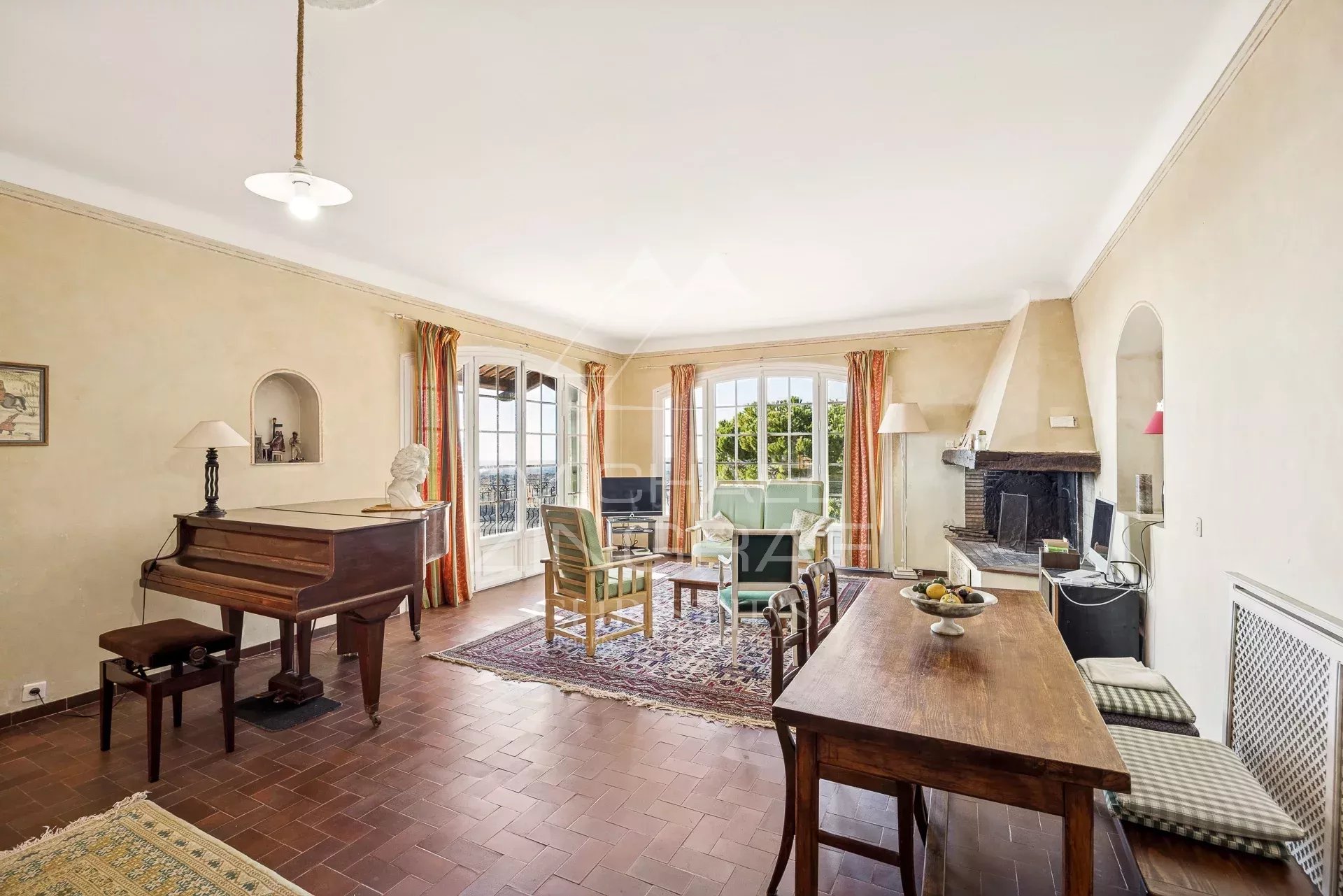 9f5c8876c6b03a847a8b60047626bbe5_96e0ef2a56_1920-original